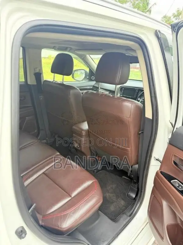 Mitsubishi Outlander 2015 SUV (Used)