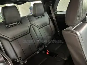 Land-Rover Discovery 5 2018 SUV (Used)