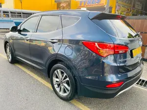 Hyundai Santa Fe 2014 SUV (Used)