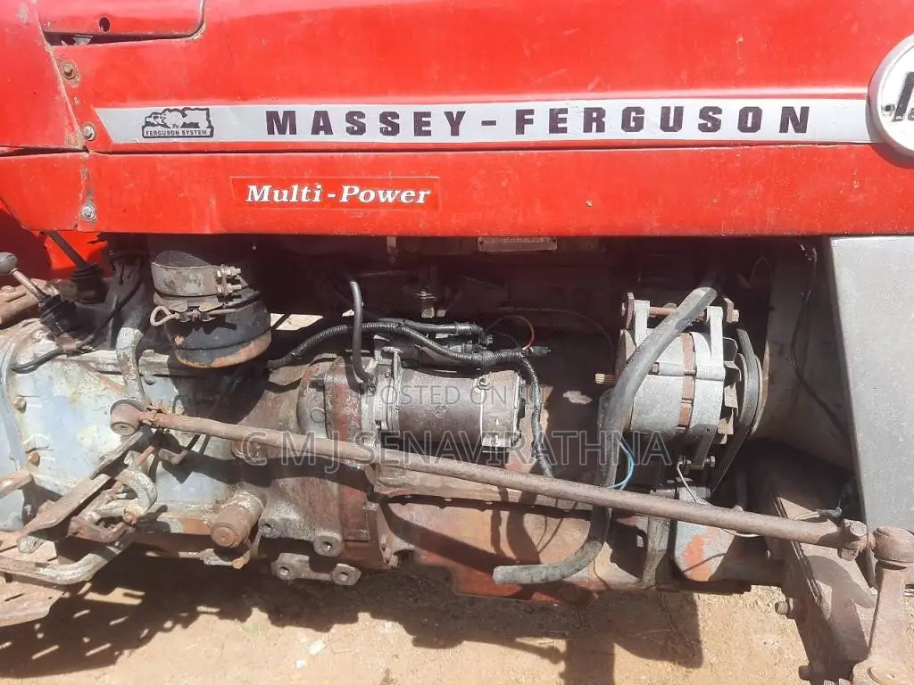 Massey-Ferguson 135 1980 Tractor (Used)