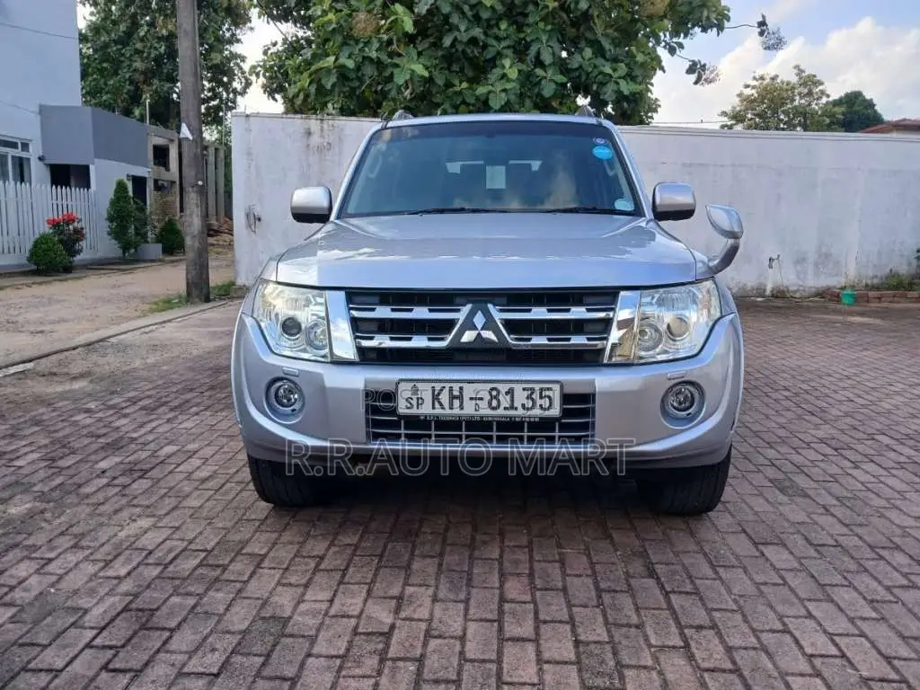 Mitsubishi Montero 2009 SUV (Used)