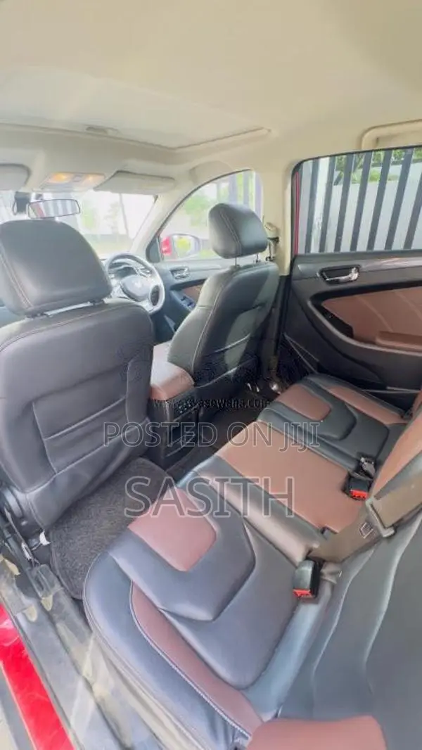 DFSK Glory 580 2020 SUV (Used)