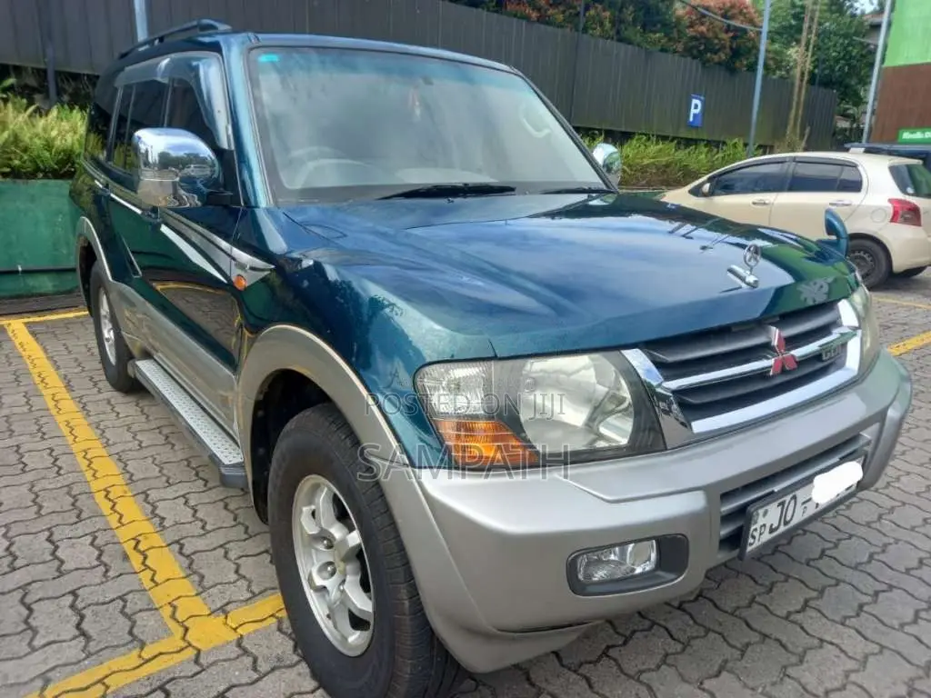 Mitsubishi Montero 2001 SUV (Used)