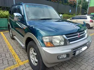 Mitsubishi Montero 2001 SUV (Used)