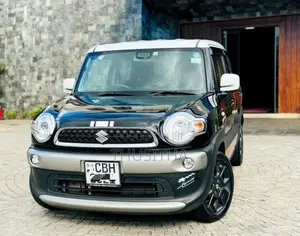 Suzuki Xbee 2018 SUV (Used)