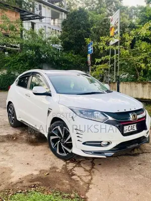 Honda Vezel 2014 SUV (Used)