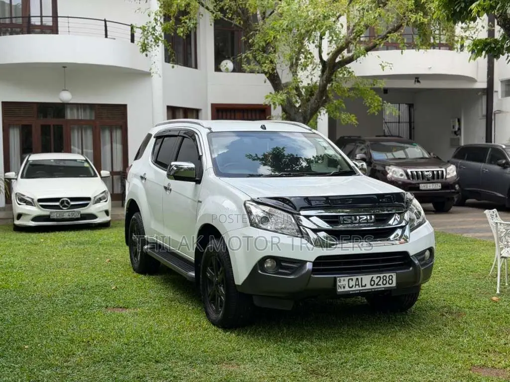 Isuzu MU-X 2015 SUV (Used)