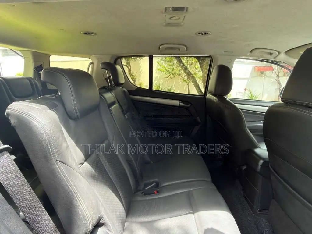Isuzu MU-X 2015 SUV (Used)