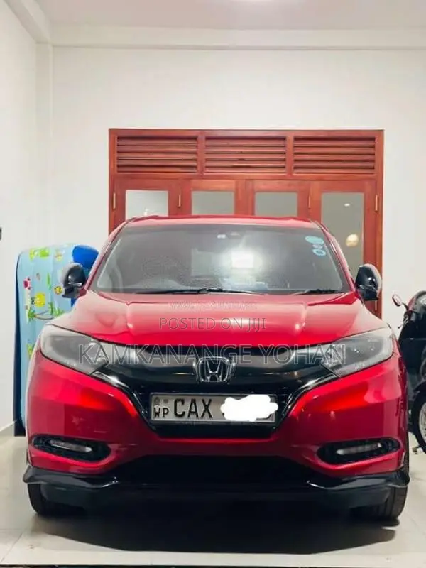 Honda Vezel RS SENSING 2017 SUV (Used)
