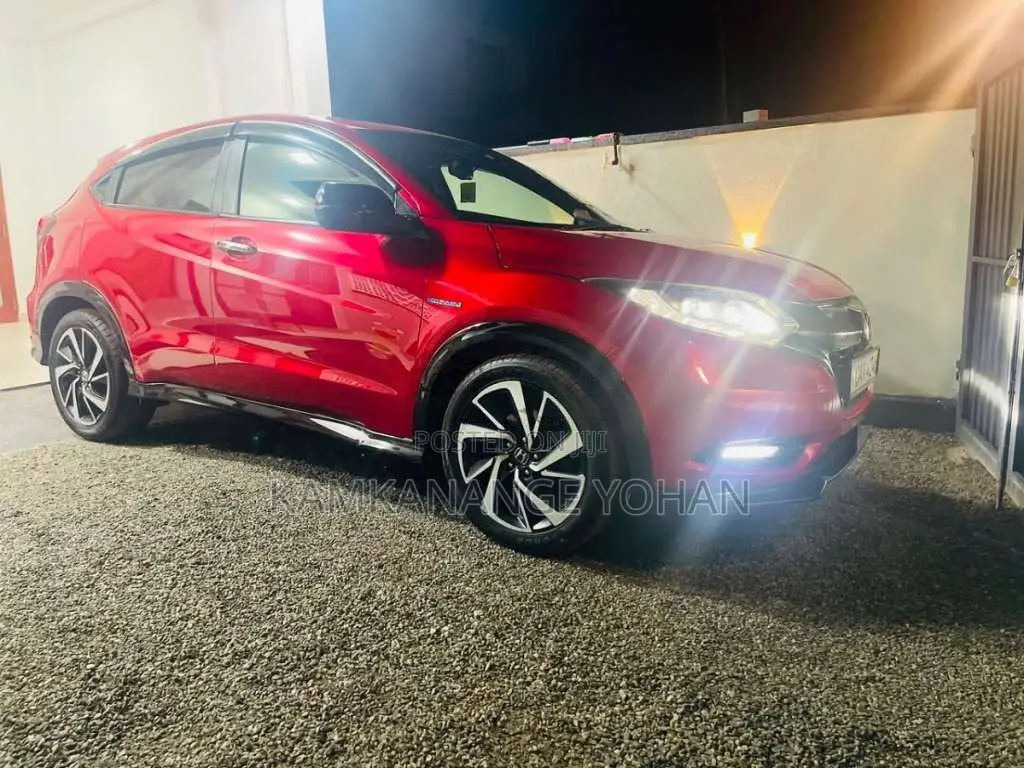 Honda Vezel RS SENSING 2017 SUV (Used)