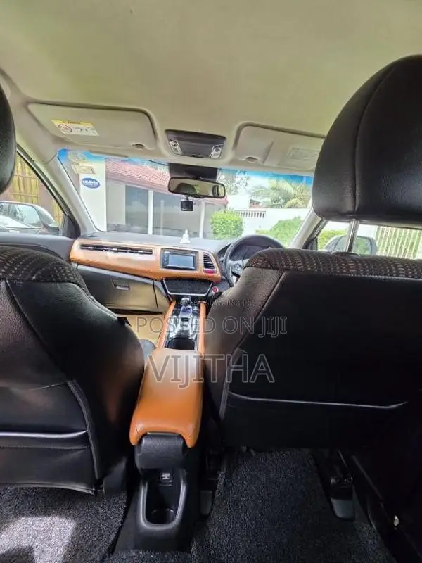Honda Vezel Z Orange 2015 SUV (Used)