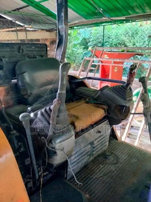 Hitachi Landy 2018 Heavy-Duty (Used)