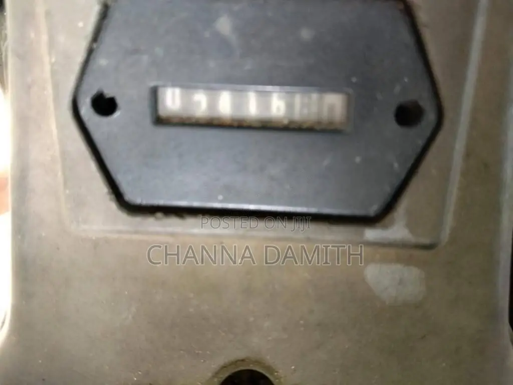Hitachi Landy 2018 Heavy-Duty (Used)