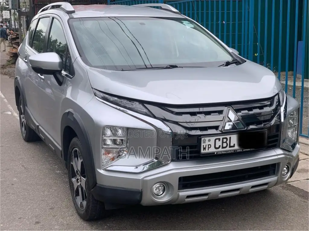 Mitsubishi Xpander Cross 2020 SUV (Used)