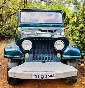 Mitsubishi 4DR5 1967 SUV (Used)