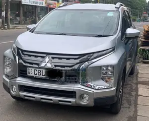 Mitsubishi Xpander Cross 2020 SUV (Used)
