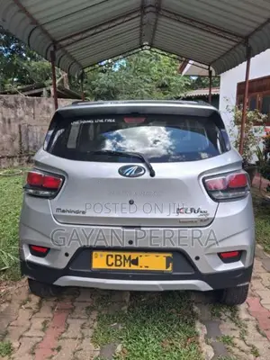 Mahindra KUV 100 2024 SUV (Used)