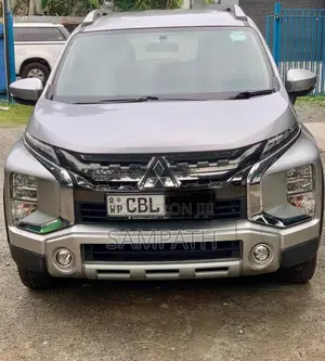 Mitsubishi Xpander Cross 2020 SUV (Used)