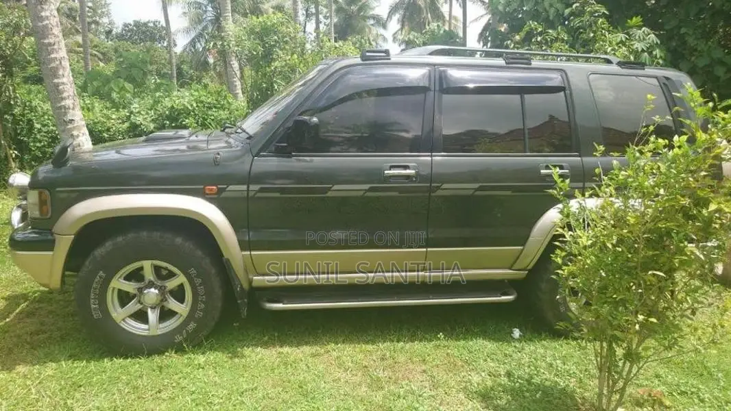 Isuzu Bighorn 1989 SUV (Used)