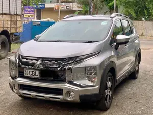 Mitsubishi Xpander Cross 2020 SUV (Used)