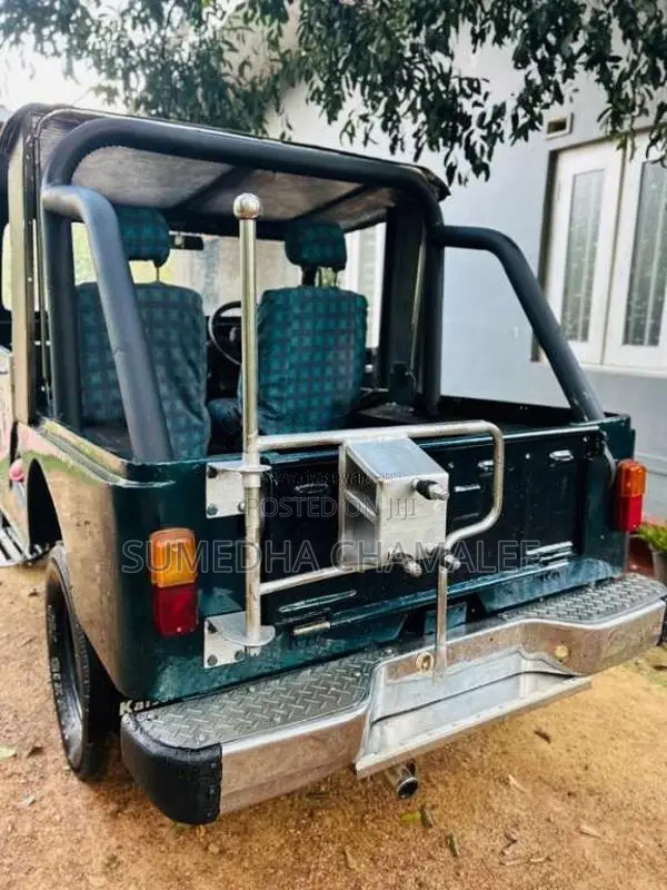 Mitsubishi 4DR5 1967 SUV (Used)