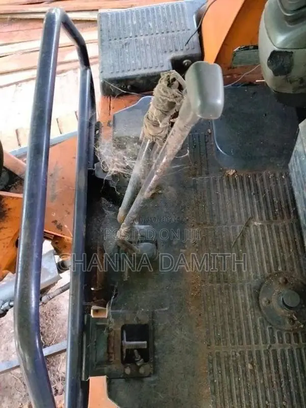 Hitachi Landy 2018 Heavy-Duty (Used)