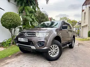 Mitsubishi Montero Sport 2014 SUV (Used)