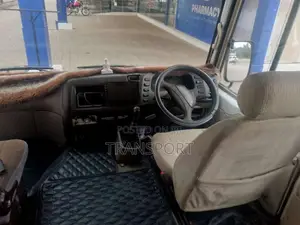 Mitsubishi Rosa 2012 Bus (Used)