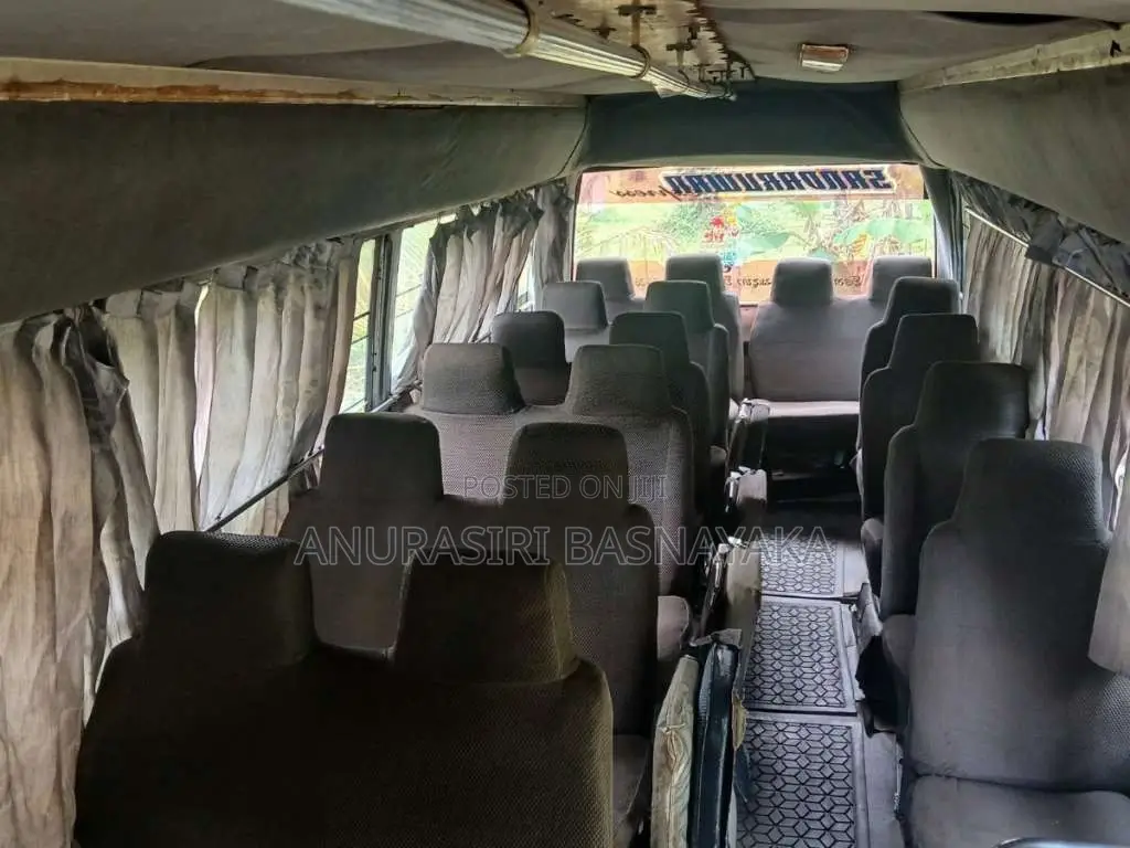 Mitsubishi Rosa 1987 Bus (Used)