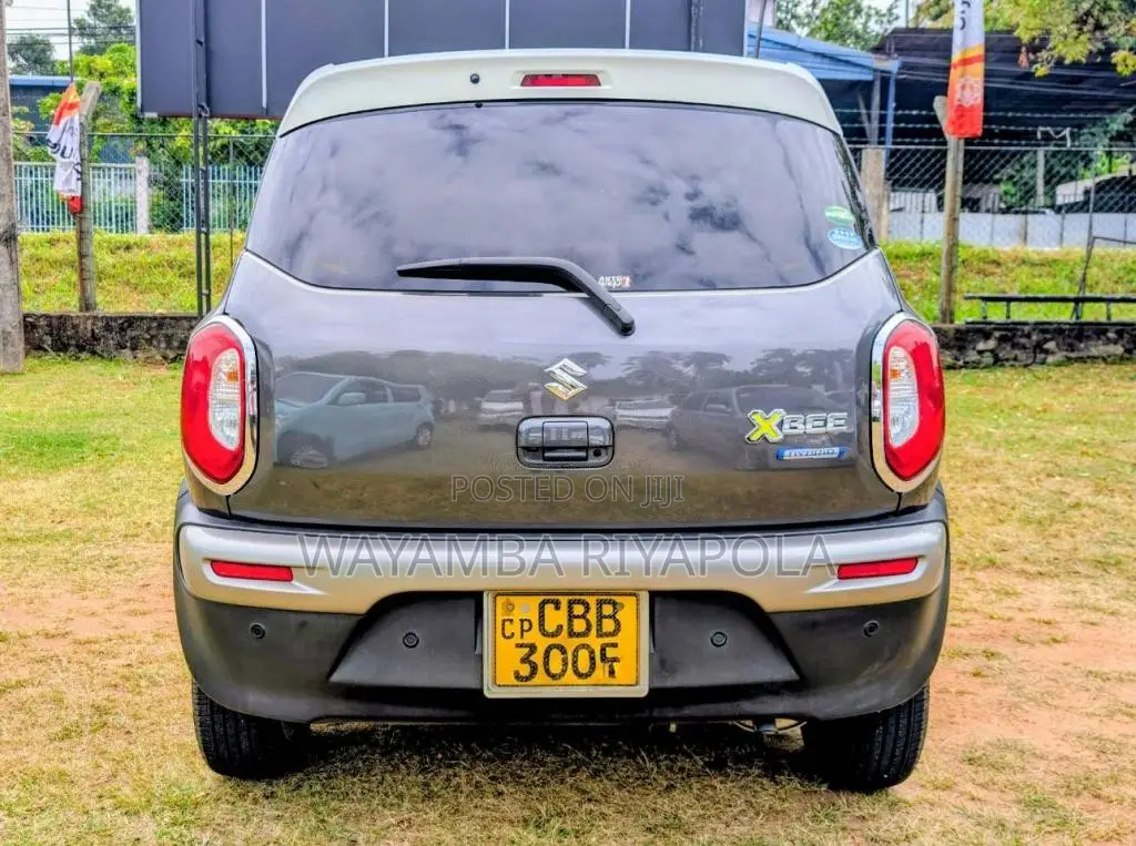 Suzuki Xbee 2018 SUV (Used)