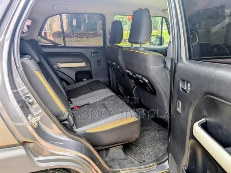 Suzuki Xbee 2018 SUV (Used)