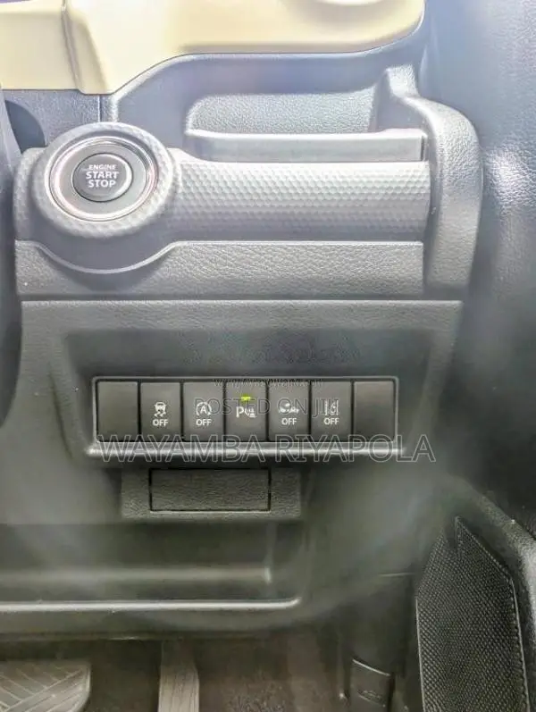 Suzuki Xbee 2018 SUV (Used)
