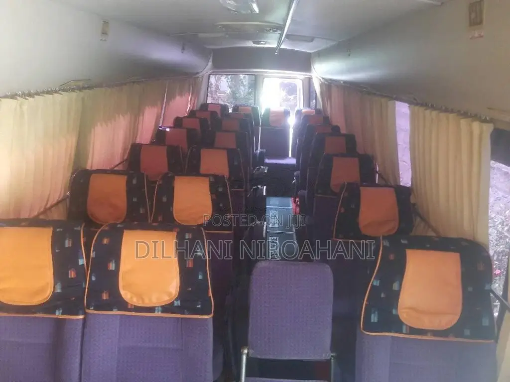 Mitsubishi Rosa 2009 Bus (Used)