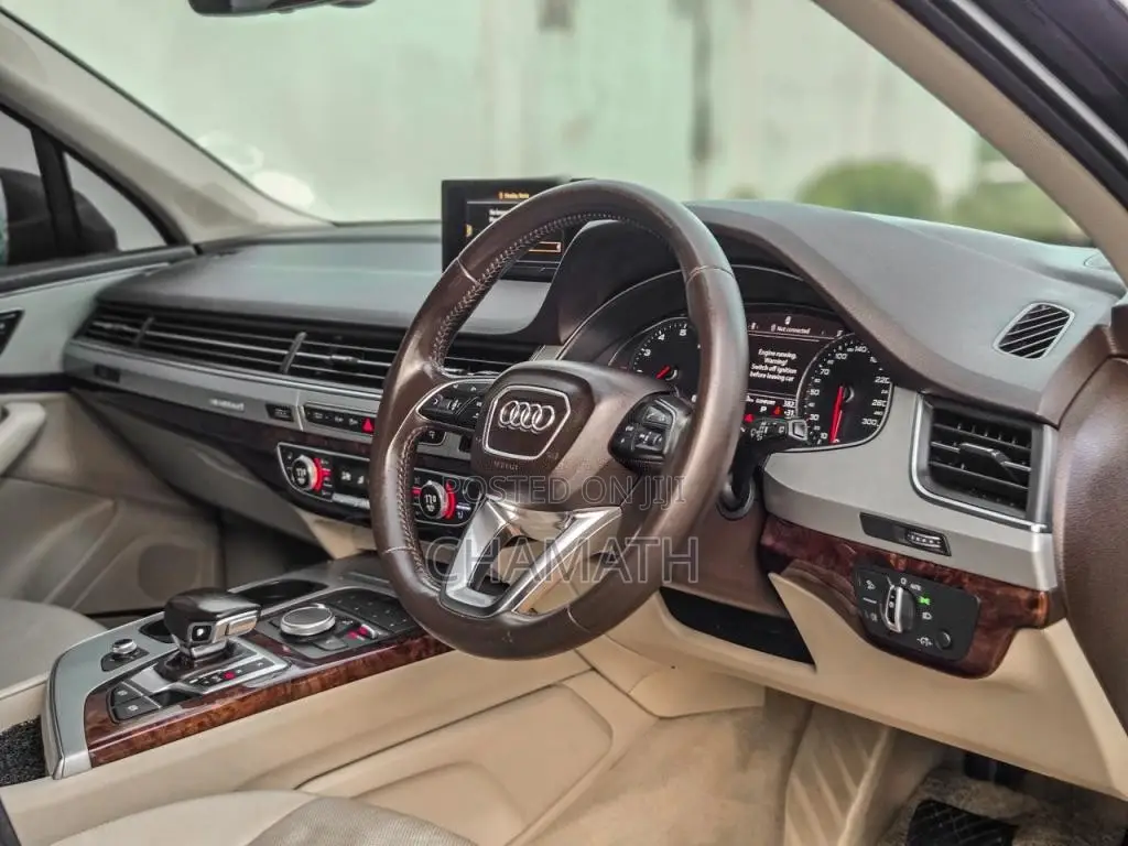 Audi Q7 3.0L SUPERCHARGED V6 2015 SUV (Used)