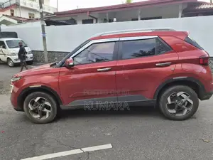 Hyundai Venue 2019 SUV (Used)