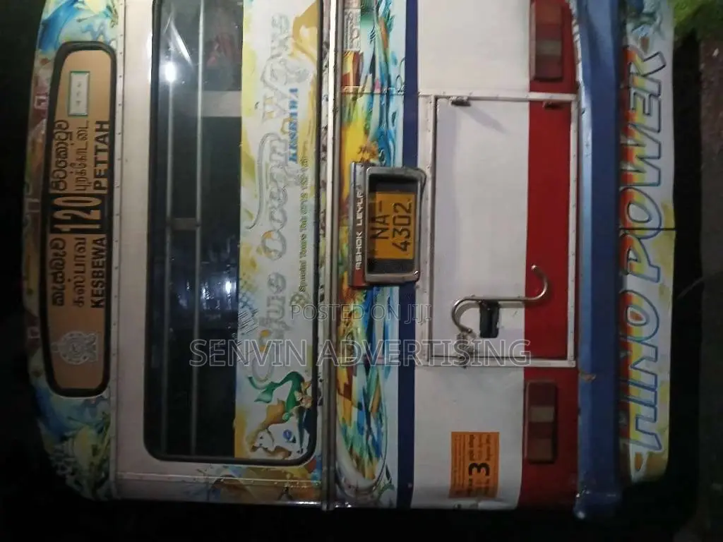 Ashok-Leyland Viking 2007 Bus (Used)