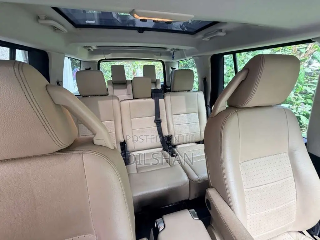 Land-Rover Discovery 3 HSE 2010 SUV (Used)