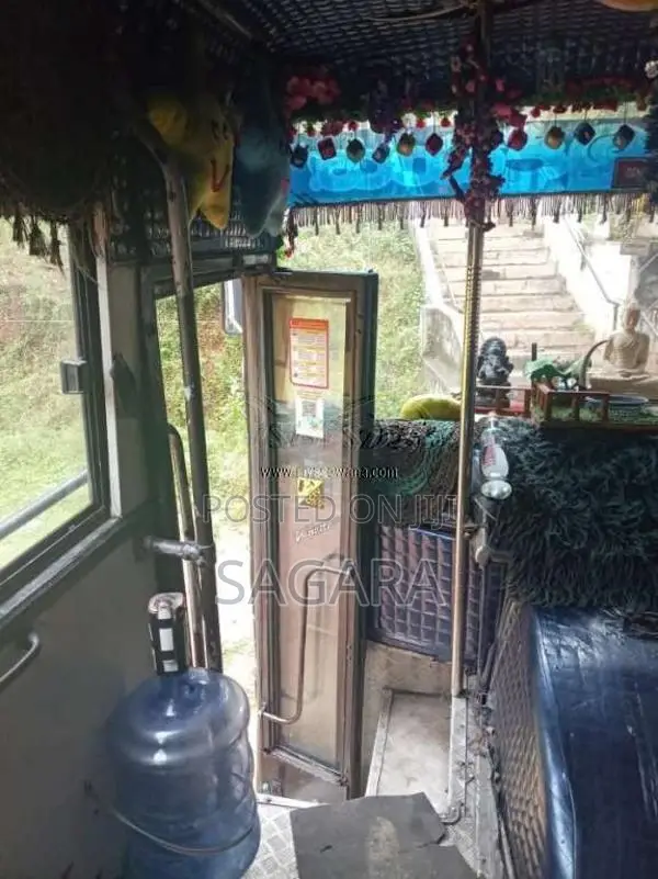 Tata Tata 2010 Bus (Used)