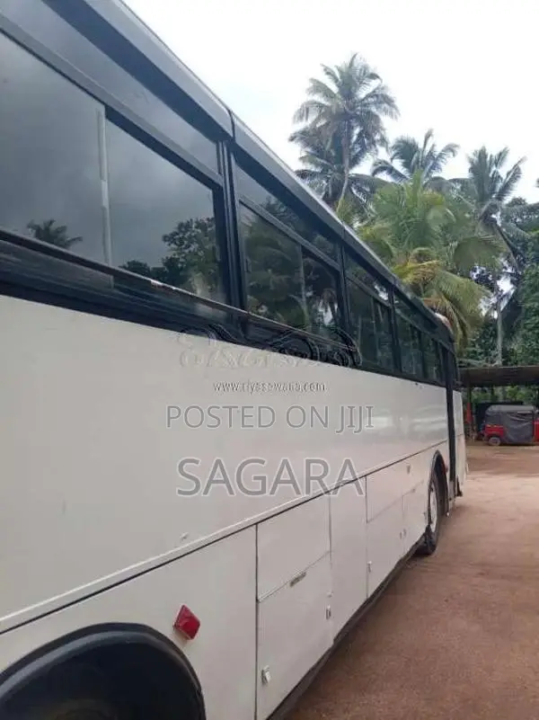Tata Tata 2010 Bus (Used)