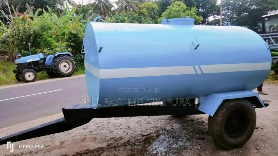 TAFE Trailer 2020 Tractor (Used)