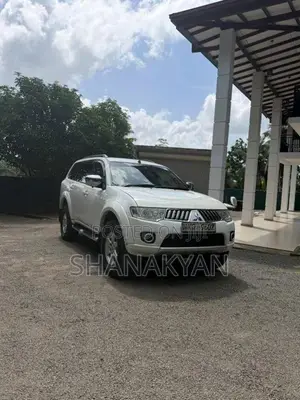 Mitsubishi montero sport 2011 SUV (Used)