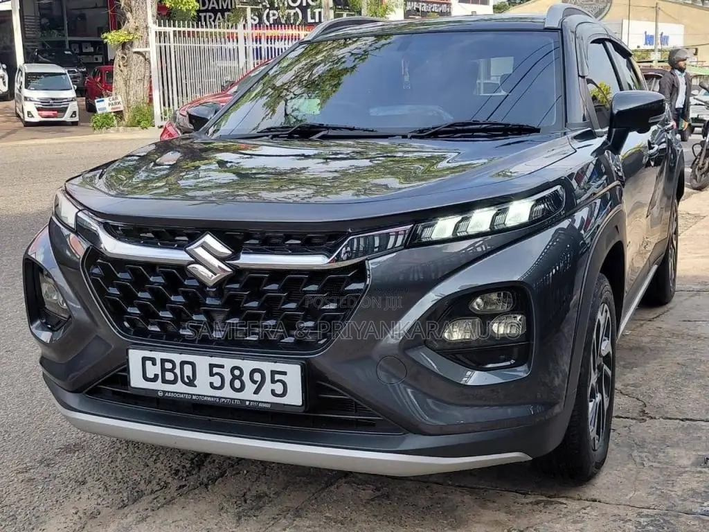 Suzuki Fronx 2025 SUV (Used)