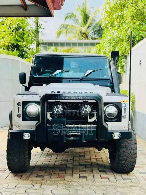 Land-Rover Defender 1957 SUV (Used)