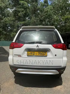 Mitsubishi montero sport 2011 SUV (Used)
