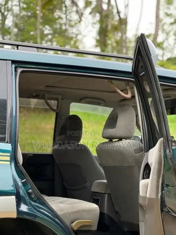 Mitsubishi Montero 2000 SUV (Used)