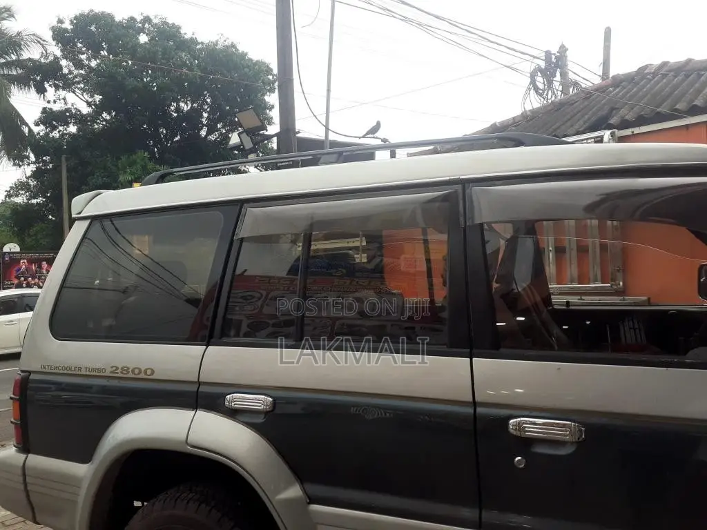 Mitsubishi Pajero 1998 SUV (Used)