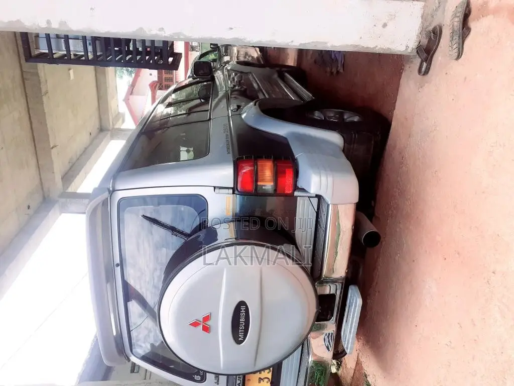 Mitsubishi Pajero 1998 SUV (Used)