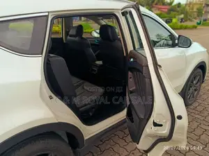 DFSK GLORY I-AUTO 2023 SUV (Used)