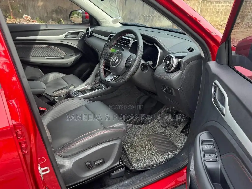 MG ZS 2025 SUV (Used)