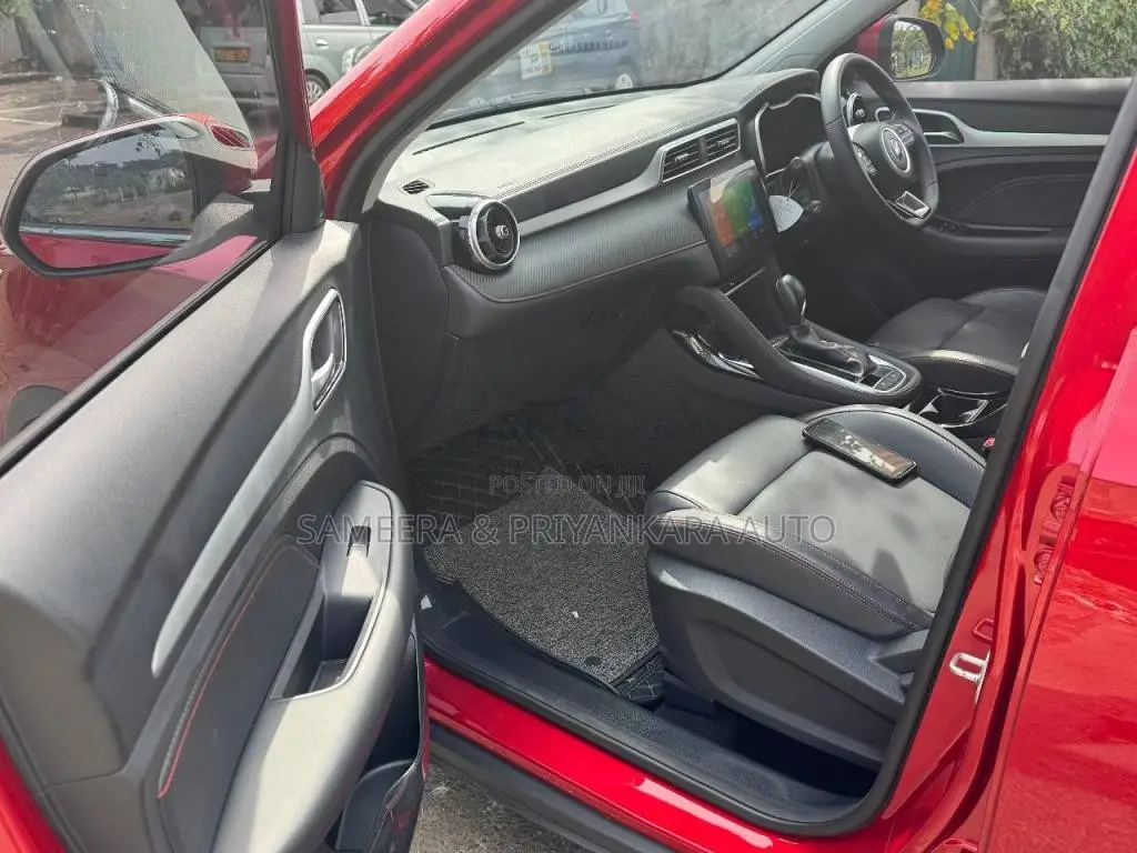 MG ZS 2025 SUV (Used)